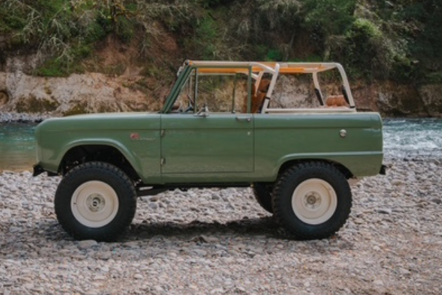 Heritage Bronco custom build detail