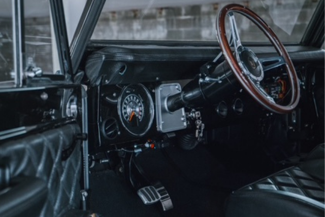 Heritage Bronco custom build detail